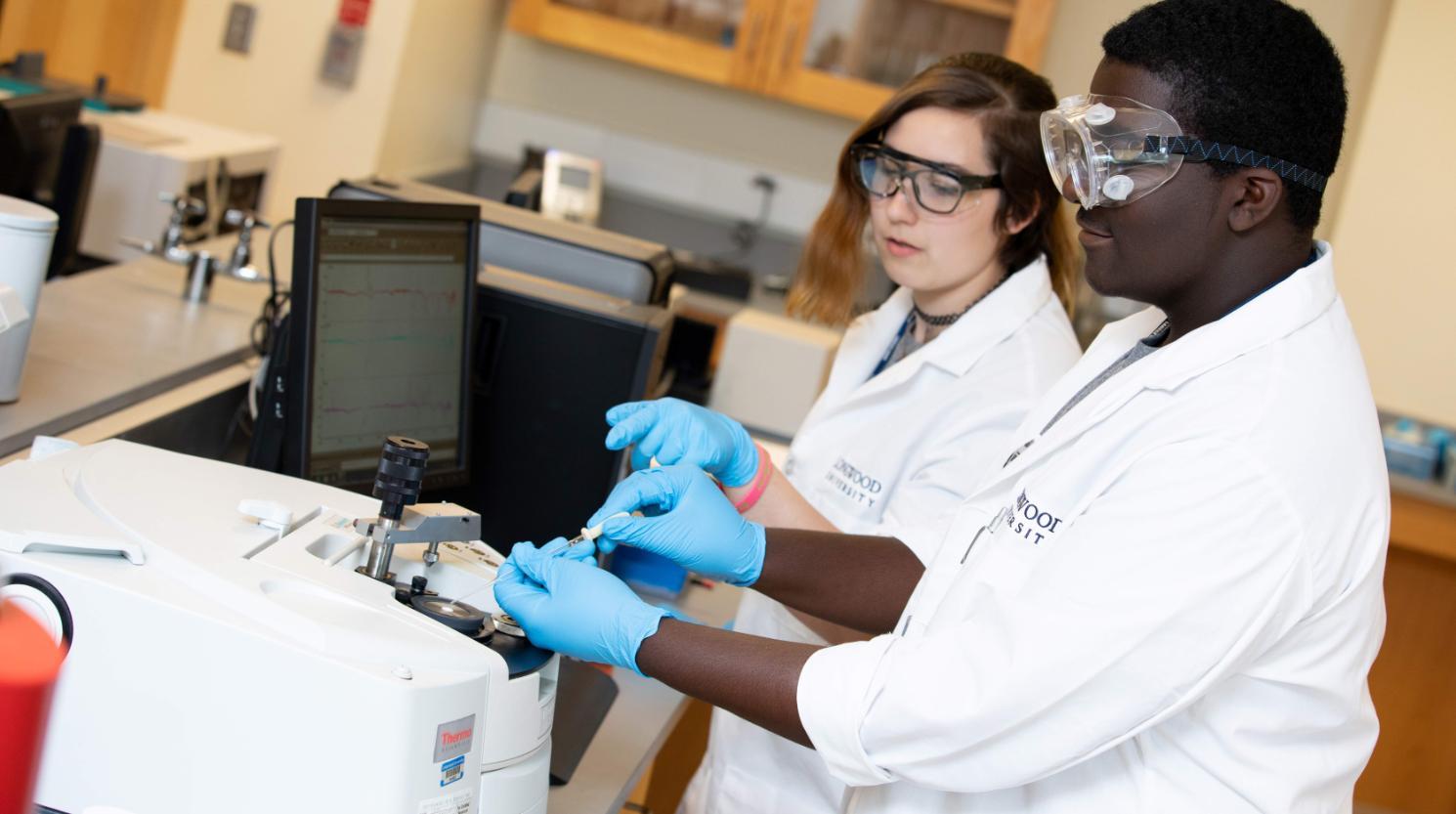 Research Showcase highlights innovative programs - Longwood University